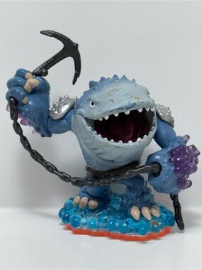 Skylanders Swarm Earth Giant Character Action Figure